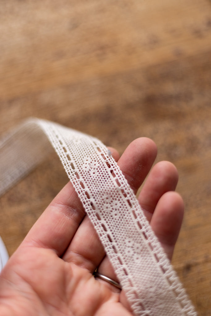 Linen Lace - Cream Ribbon