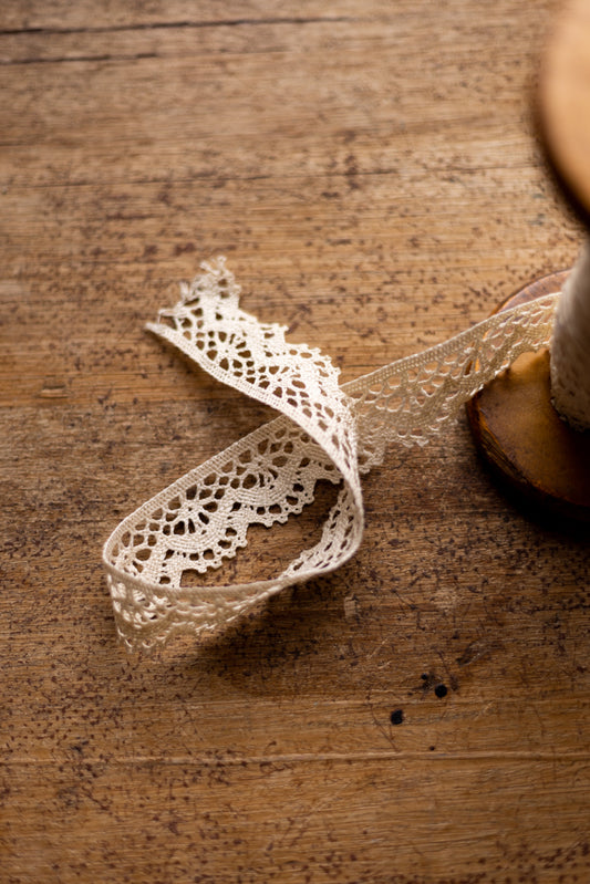 Fine Cotton Lace - Cream