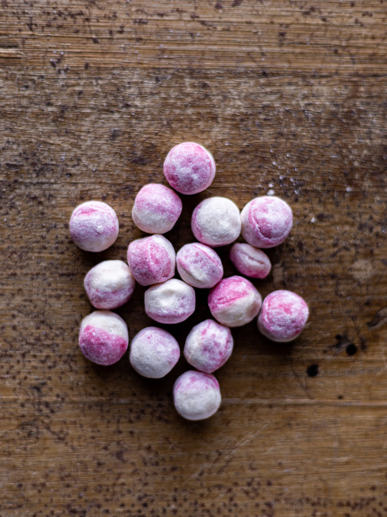 Strawberries & Cream Bon Bons