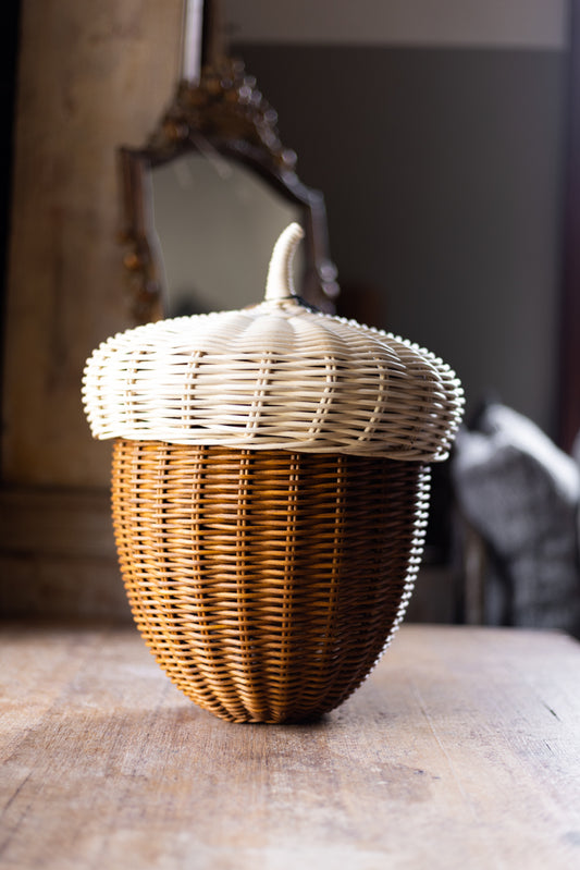 Acorn Basket