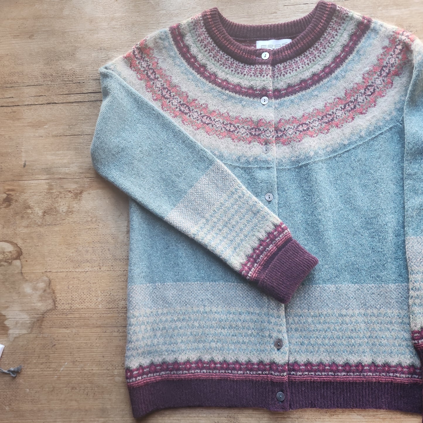 ERIBÉ ~ Ladies Alpine Cardigan