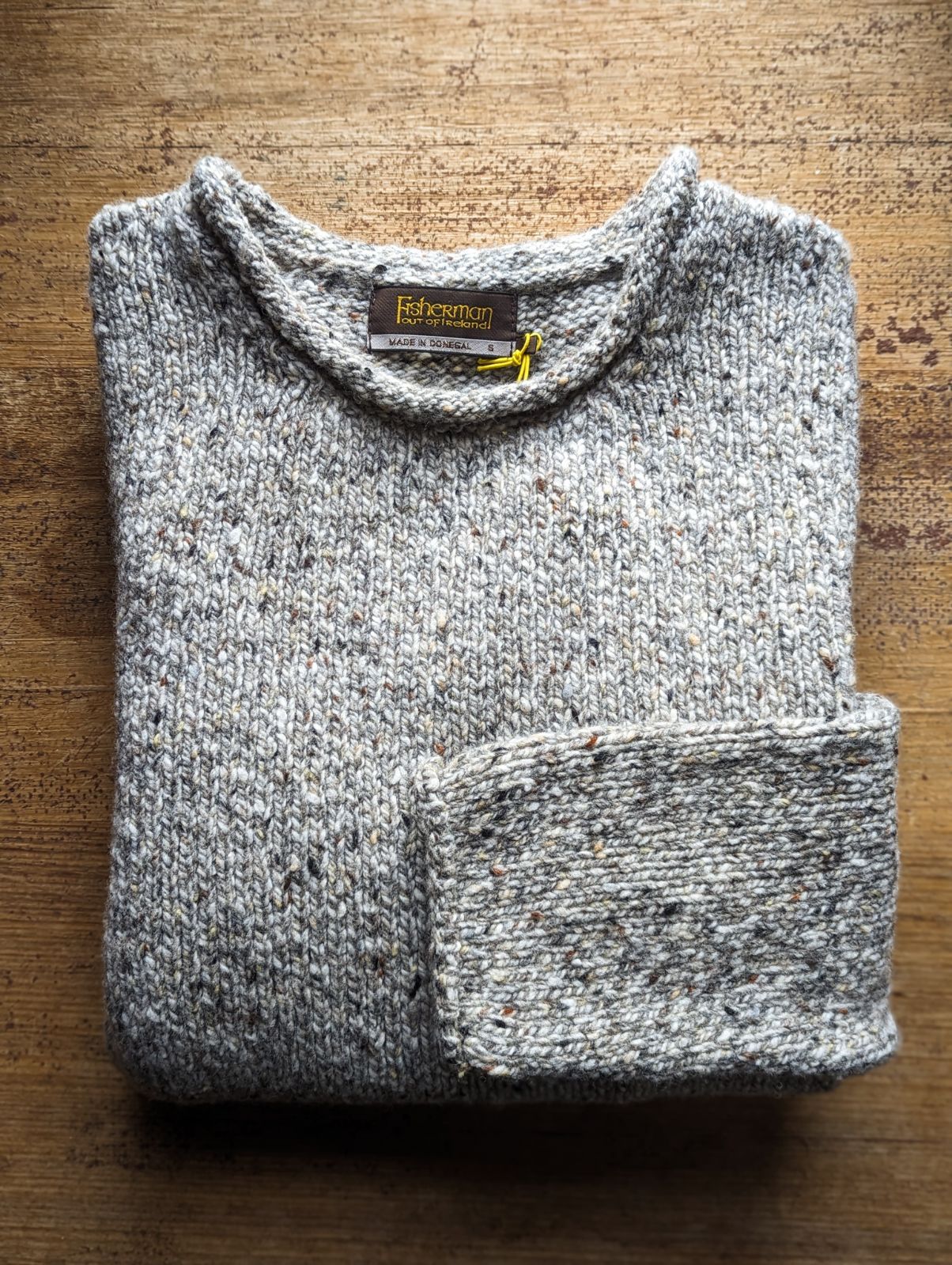 Fisherman Out of Ireland ~ Mens Donegal Rolled Edge Crew