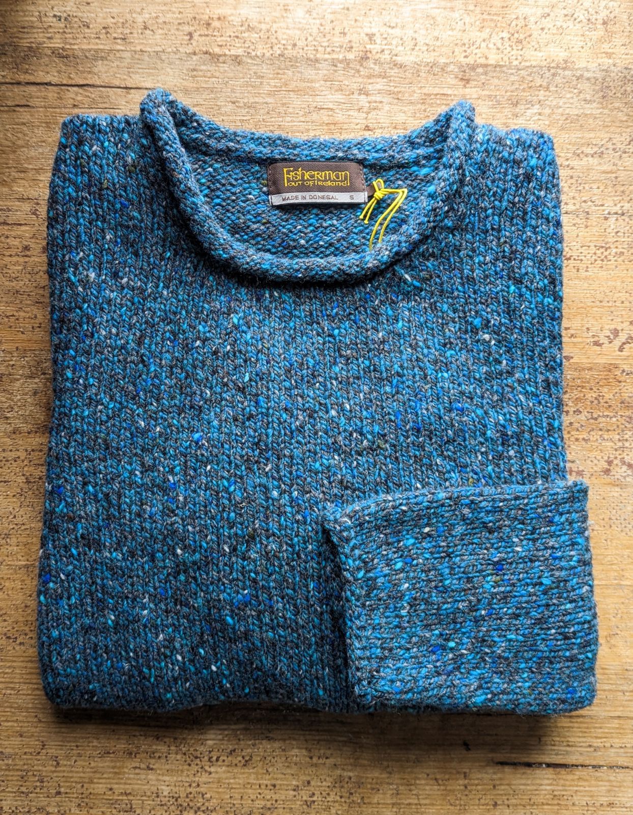 Fisherman Out of Ireland ~ Mens Donegal Rolled Edge Crew