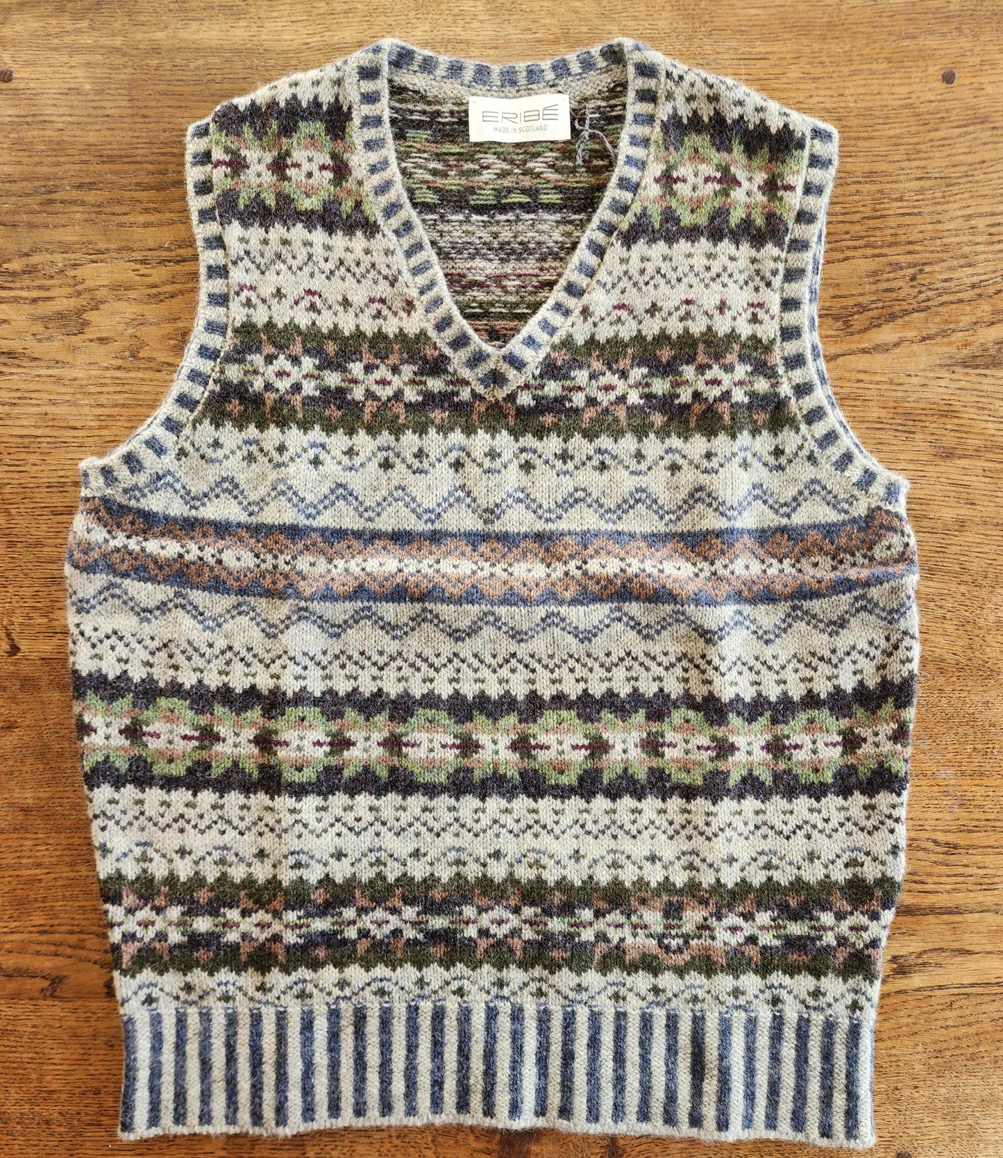 ERIBÉ ~ Mens Brodie Fairisle Vest