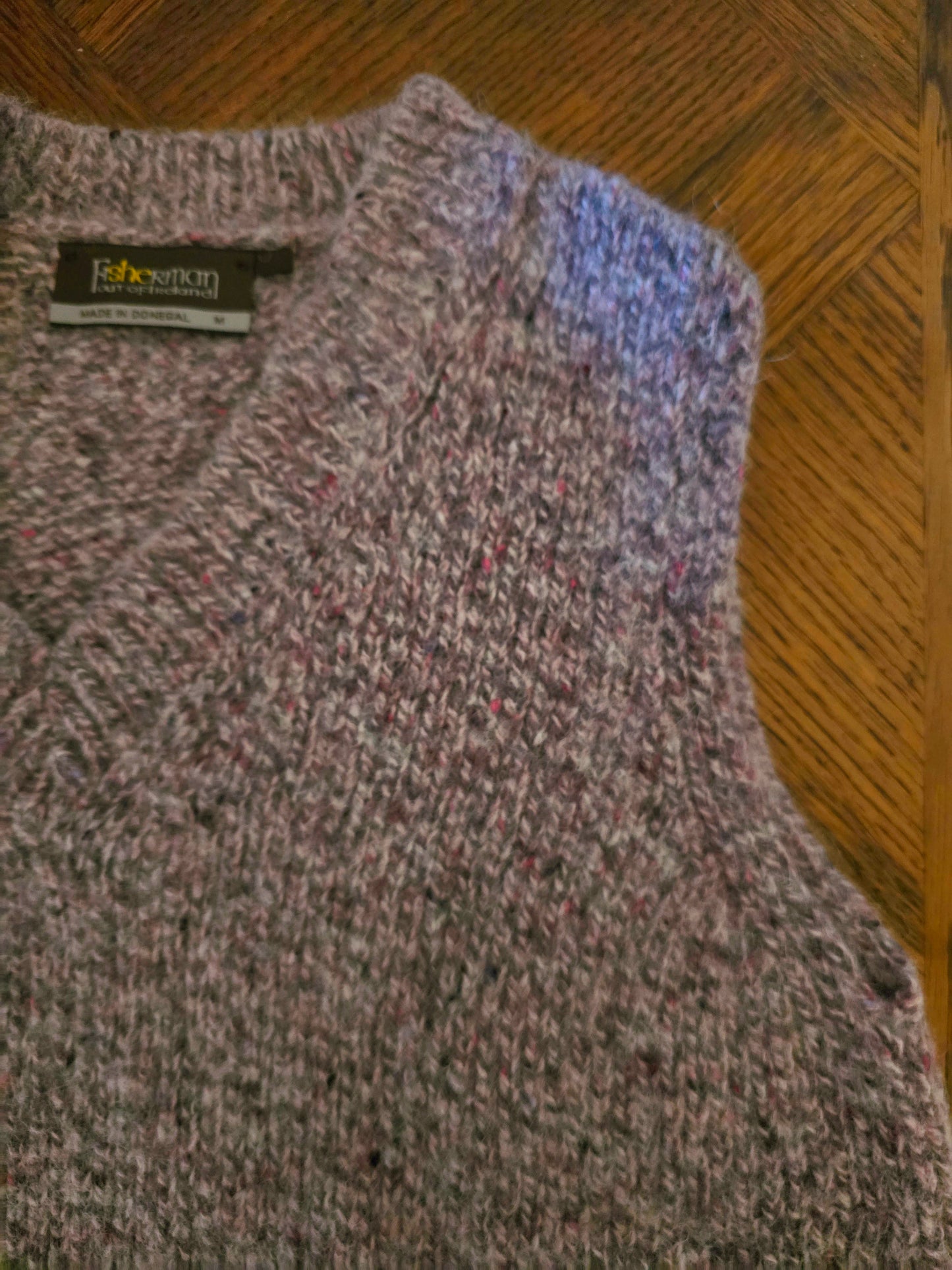 Fisherman Out of Ireland ~ Ladies V Neck Merino Cashmere Vest / Slipover