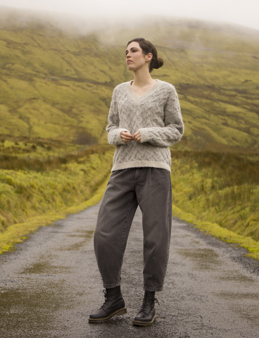 Fisherman Out of Ireland ~ Ladies Plait Cable V Neck Sweater