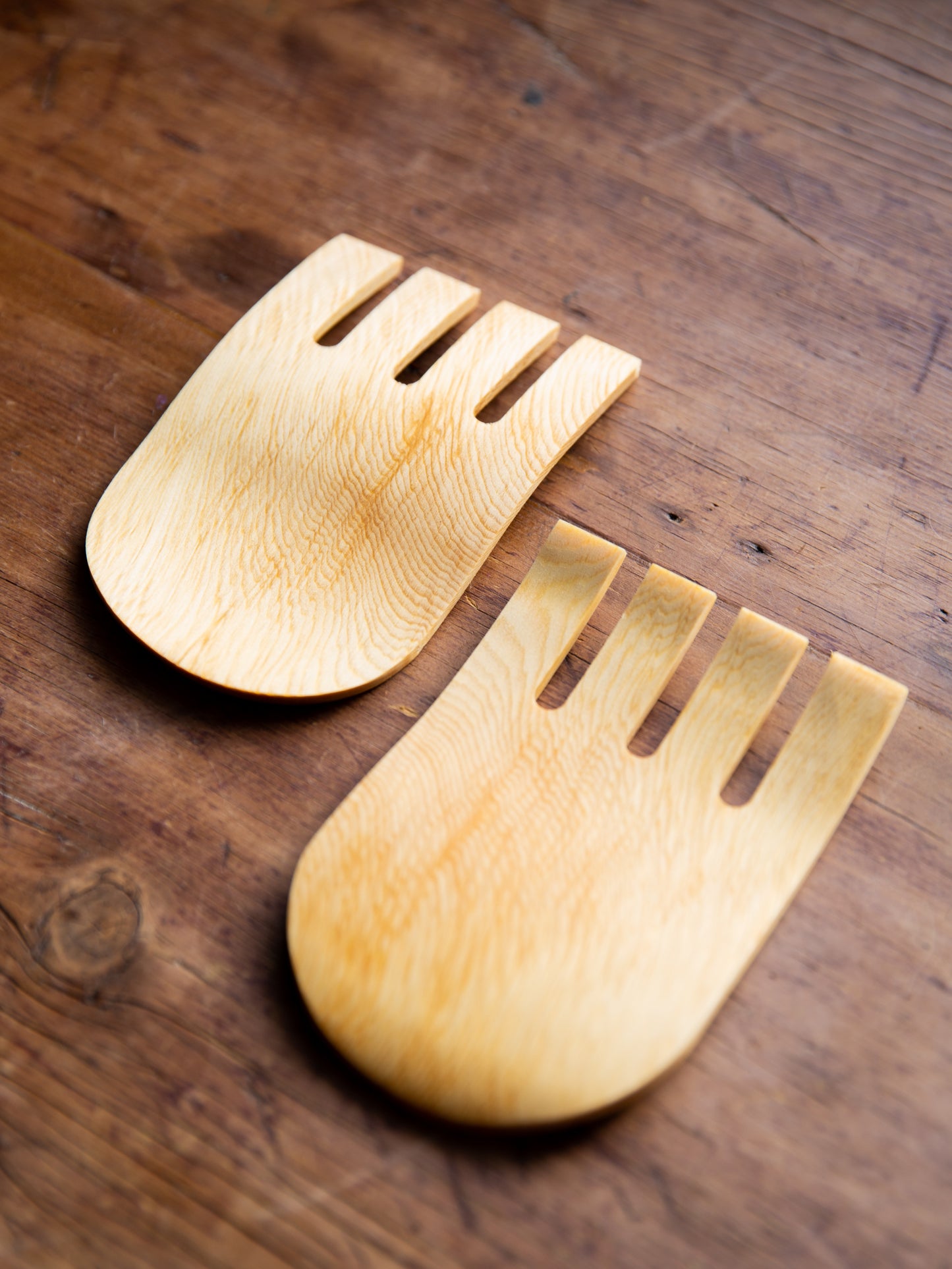 Tasmanian Huon Pine Salad Hands