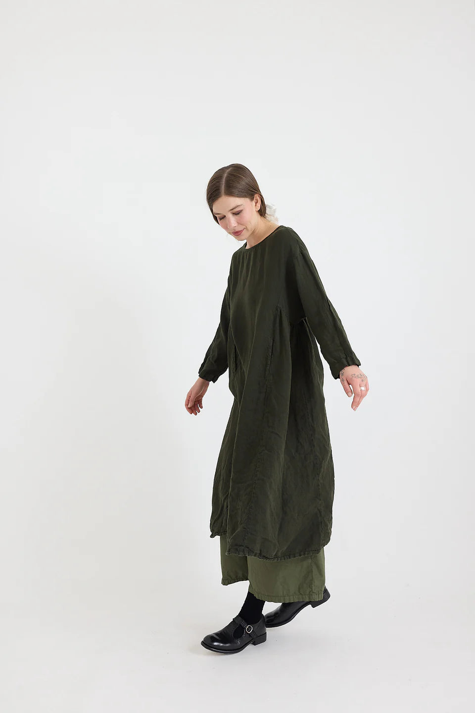 Metta Olive Dress ~ Light Linen