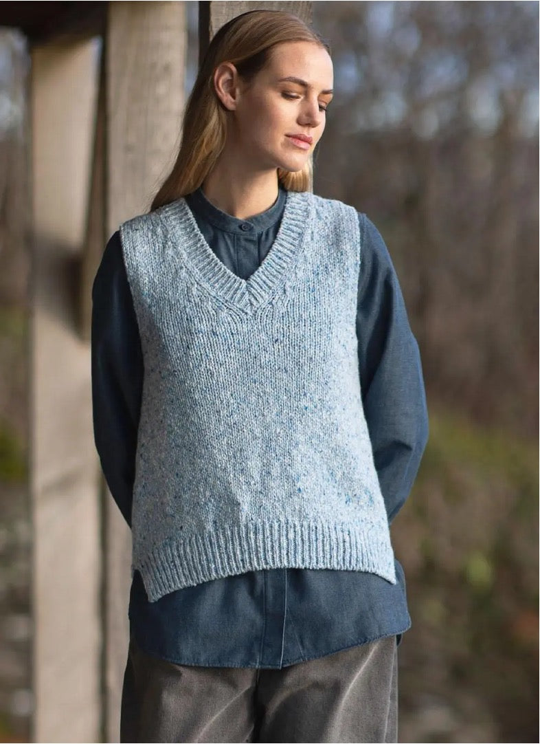 Fisherman Out of Ireland ~ Ladies V Neck Vest Slipover