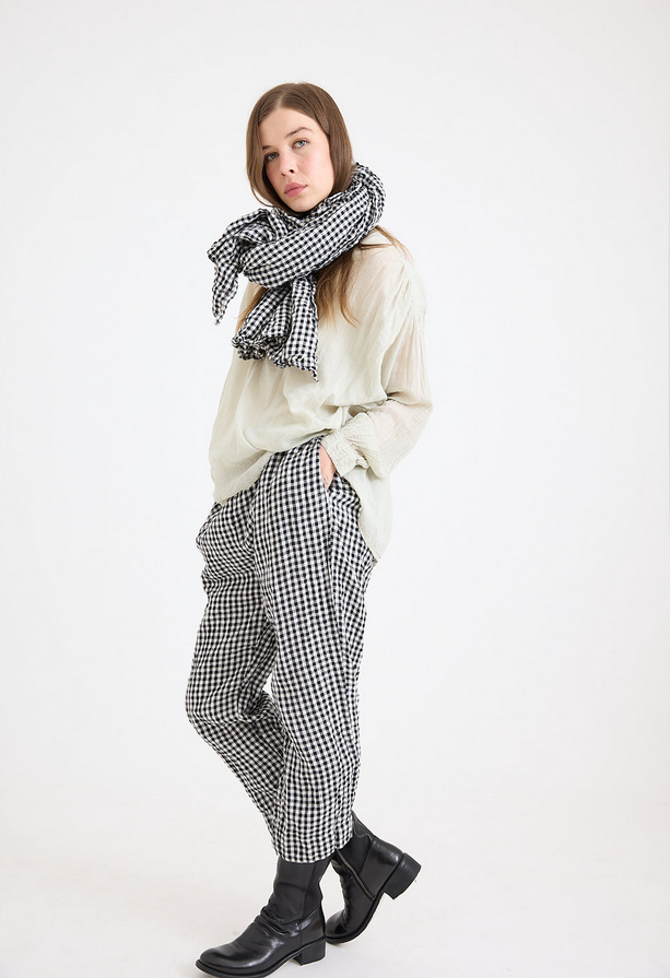Metta ~ Lexi Capri Pant in B&W Gingham