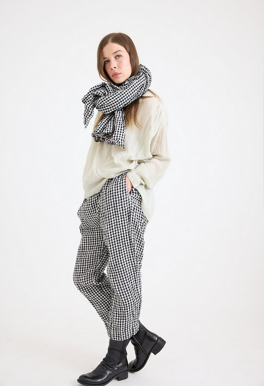 Metta ~ Lexi Capri Pant in B&W Gingham