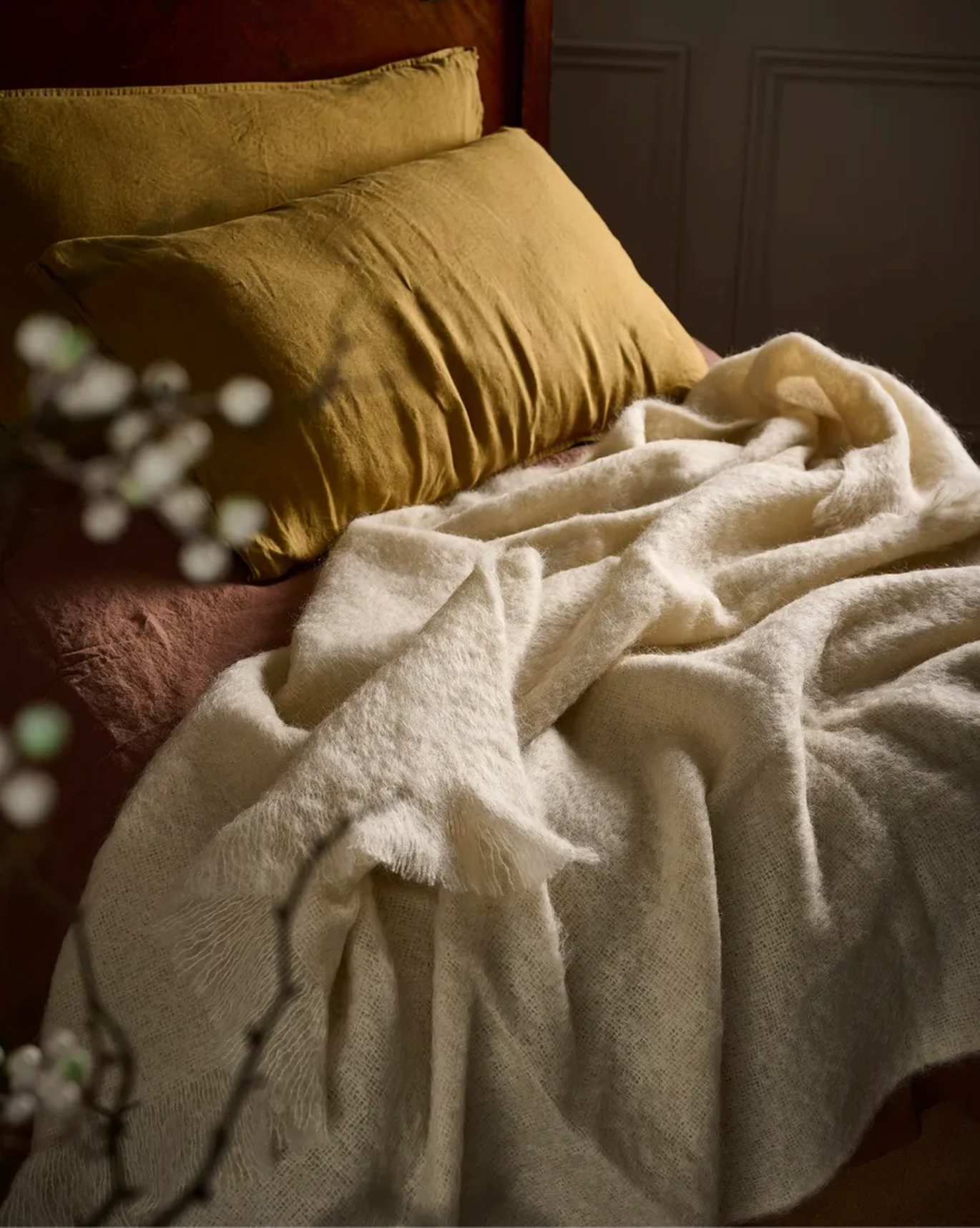 Avoca Mill Mohair Throw - Cream