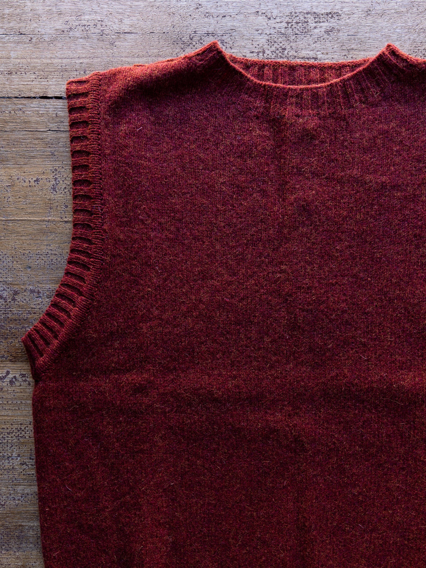 Harley of Scotland ~ Ladies Supersoft Shetland Crew Vest