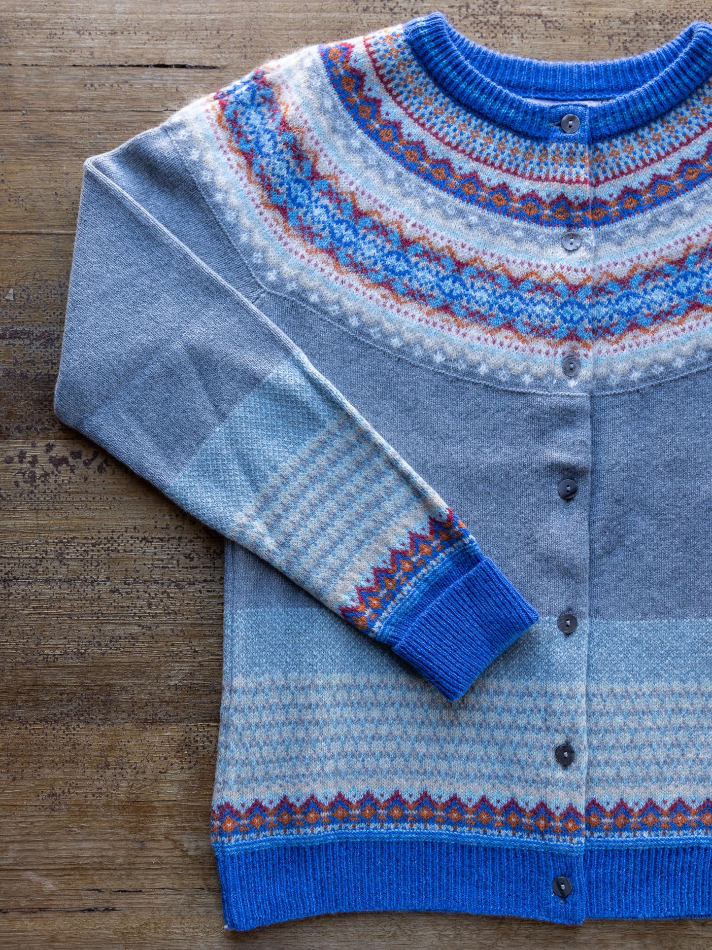 ERIBÉ ~ Ladies Alpine Cardigan