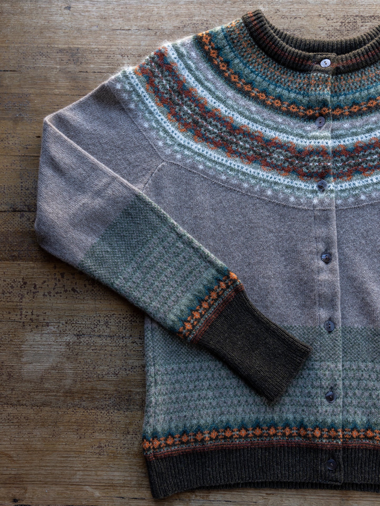 ERIBÉ ~ Ladies Alpine Cardigan
