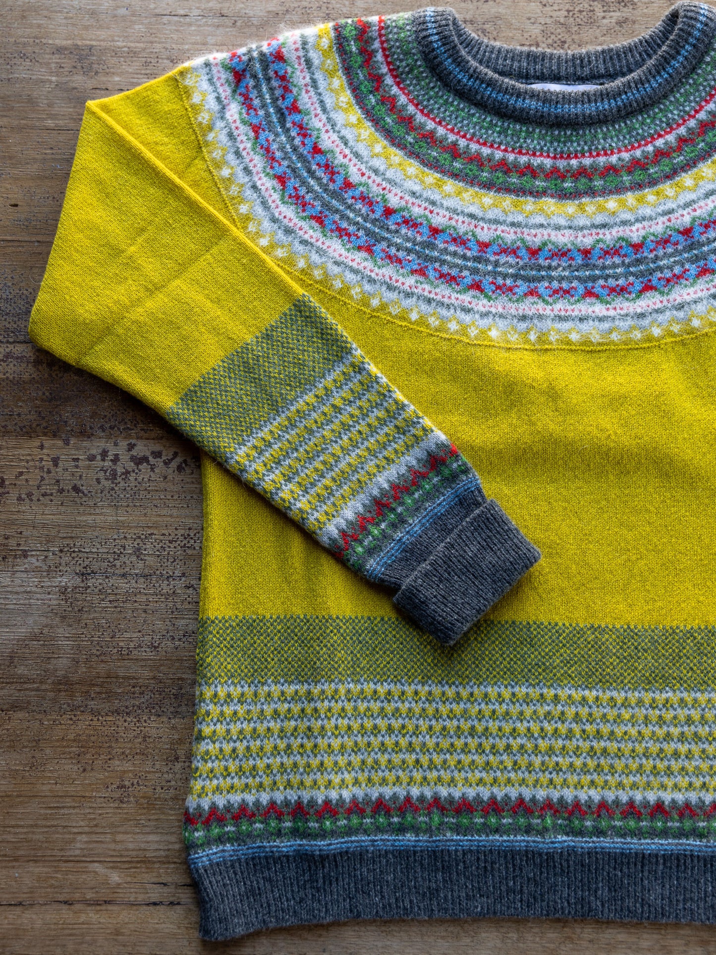 ERIBÉ ~ Ladies Alpine Sweater