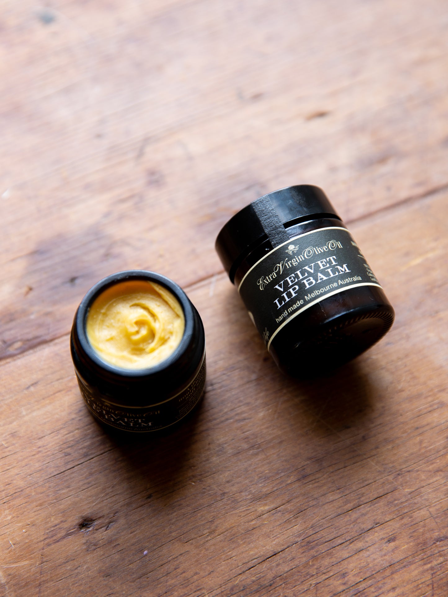 Est Velvet Lip Balm
