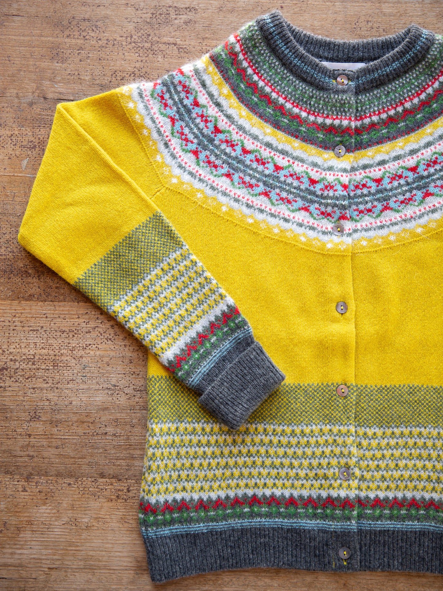 ERIBÉ ~ Ladies Alpine Cardigan