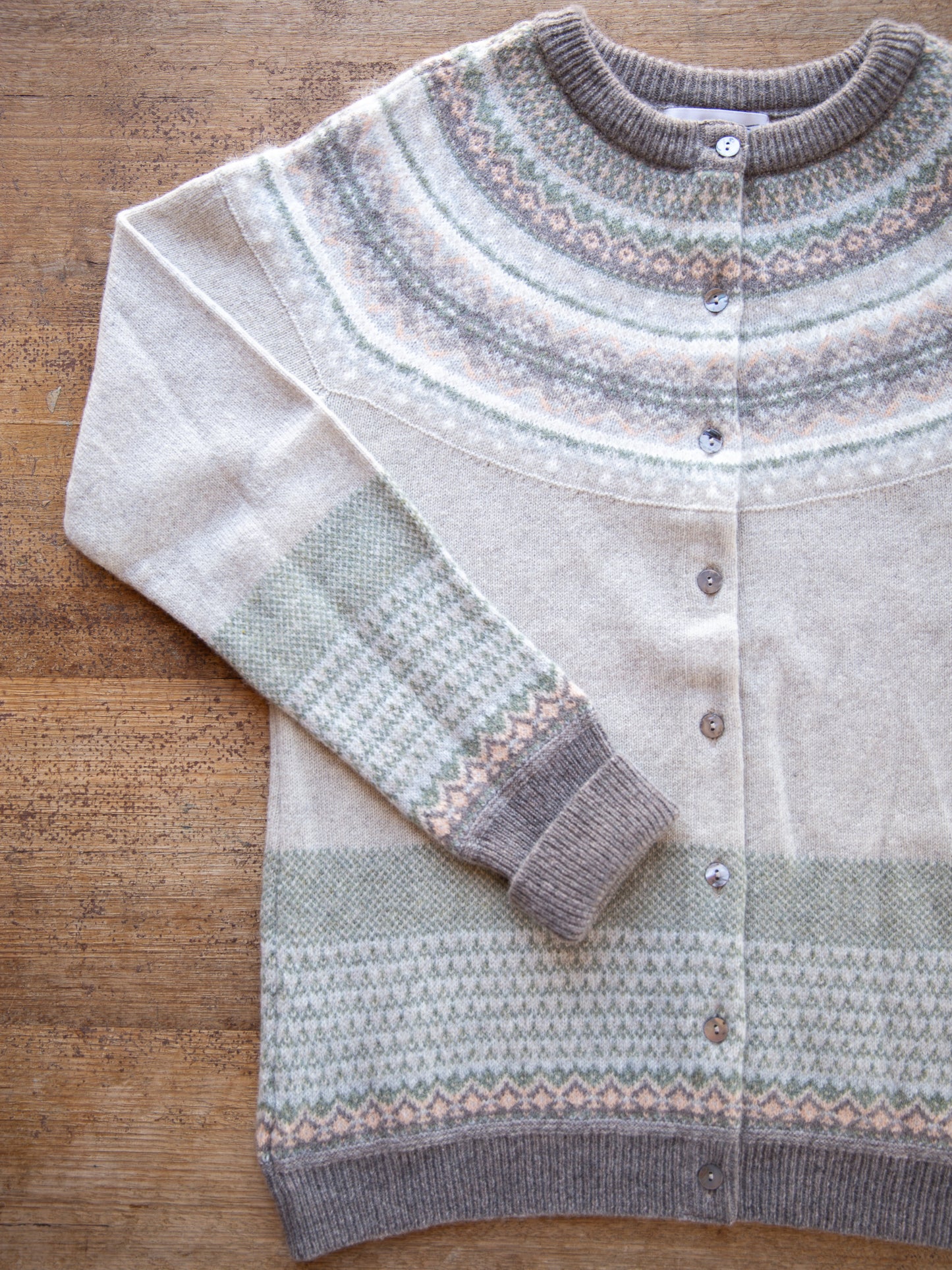 ERIBÉ ~ Ladies Alpine Cardigan
