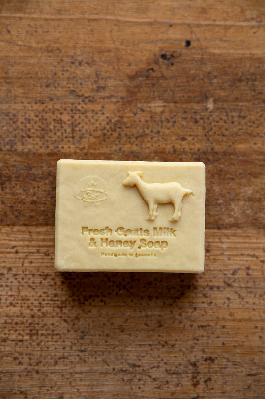 Est Large Goatsmilk & Honey Soap Block