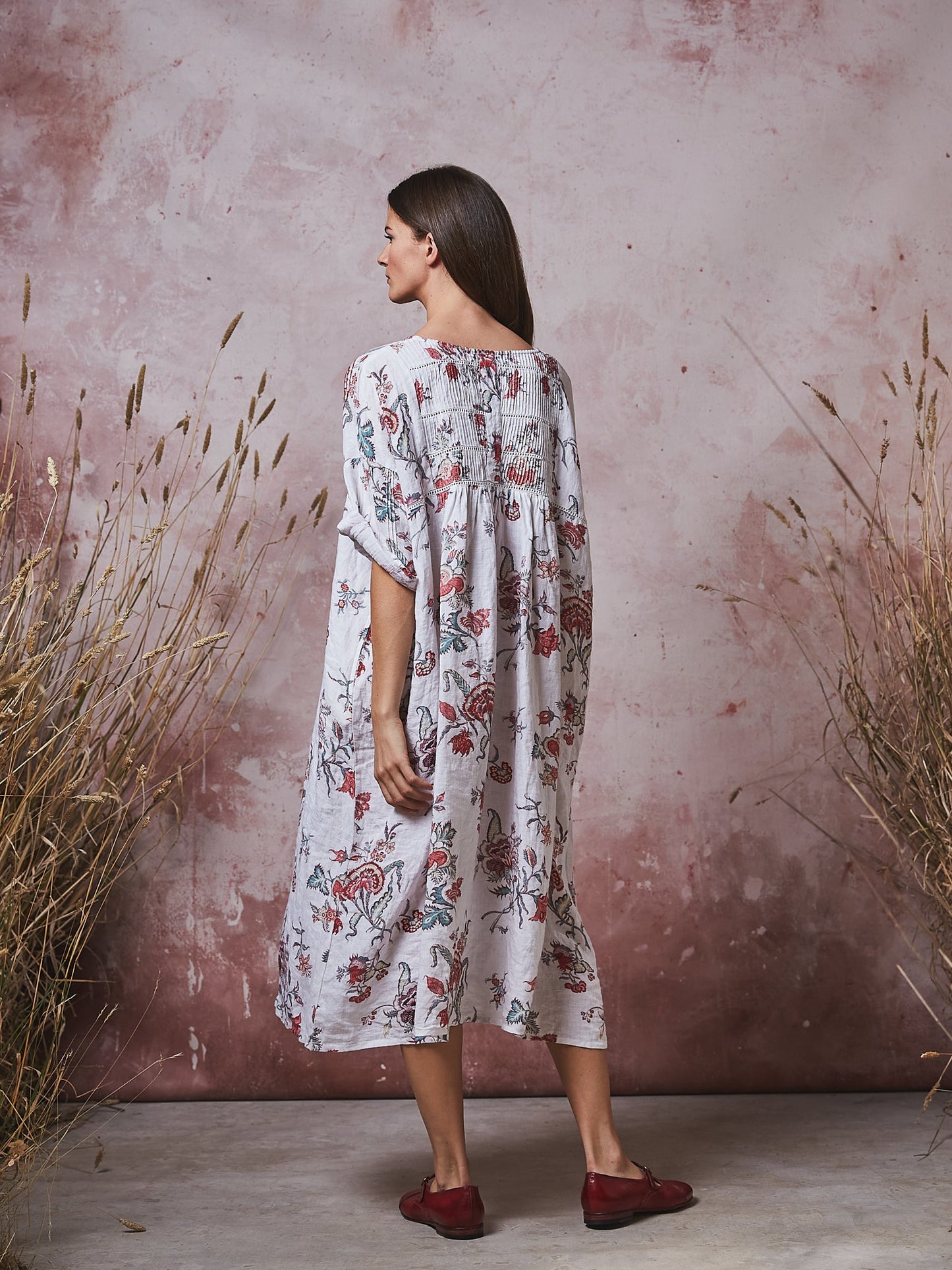 Manteau Noir Beatrix Indienne Print Linen Smock Dress
