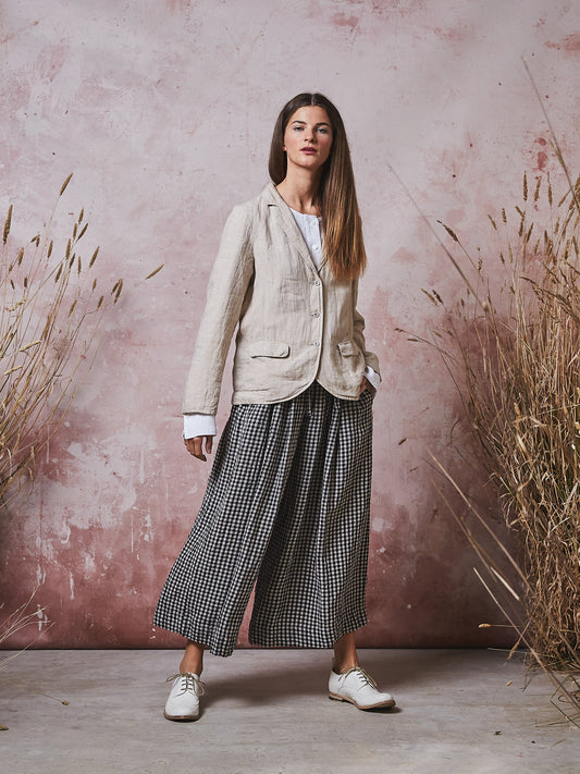 Manteau Noir Arlow Three Button Linen Jacket