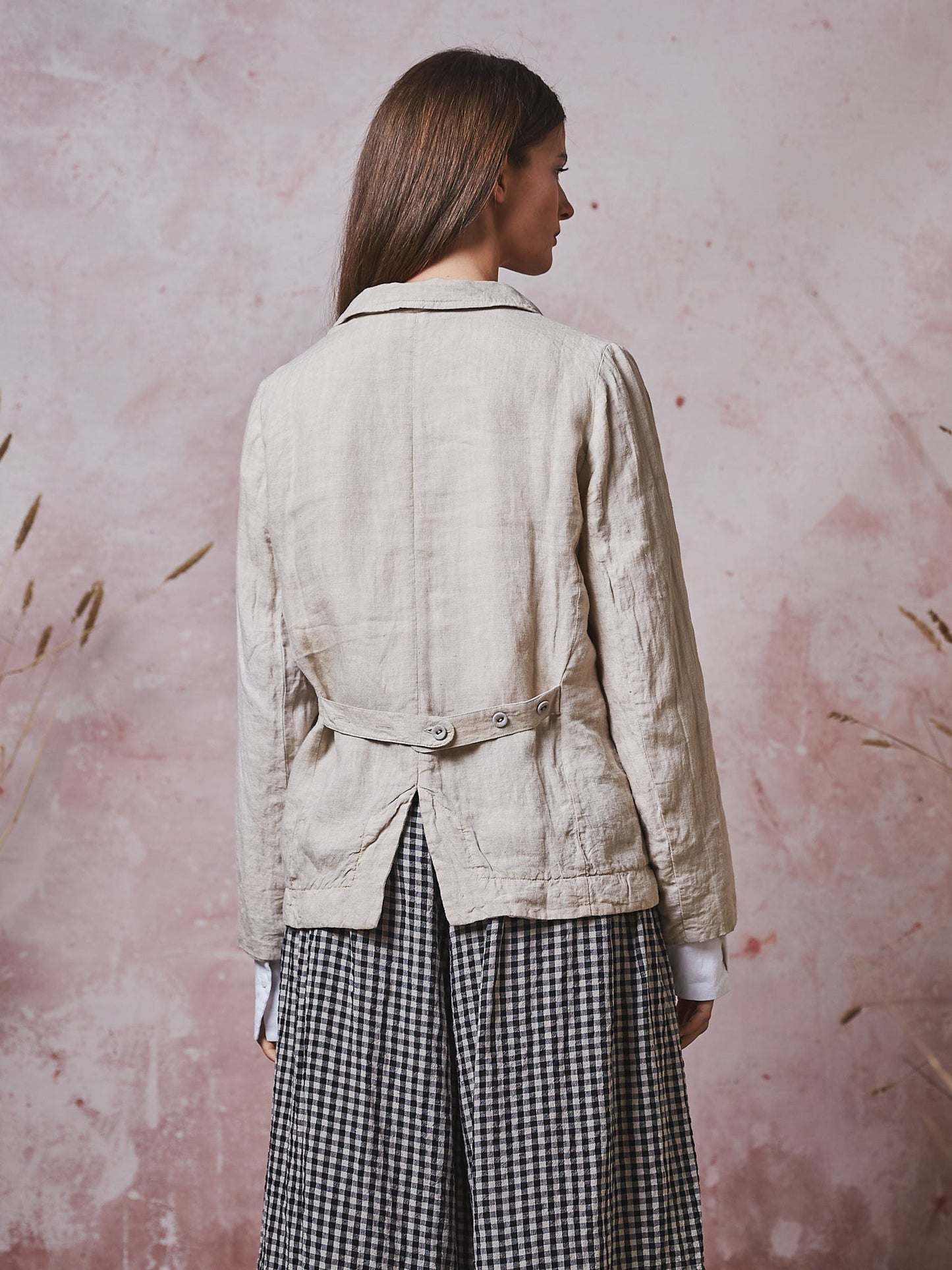 Manteau Noir Arlow Three Button Linen Jacket