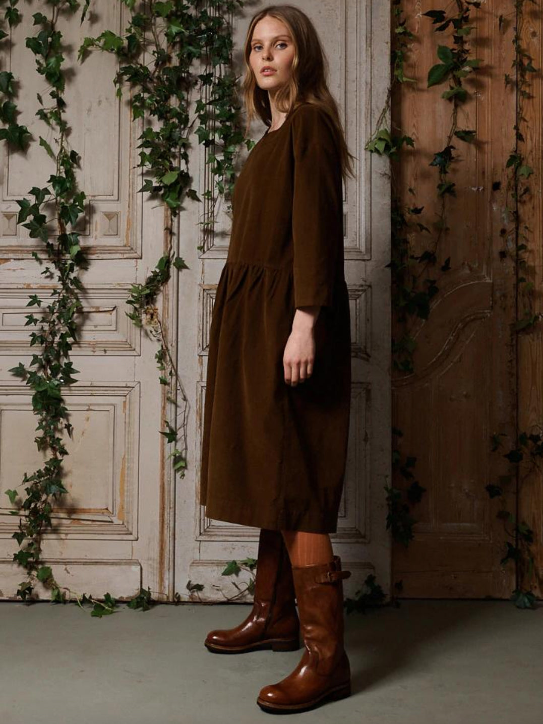 Manteau Noir Patron Square Neck Pinwale Cord Dress