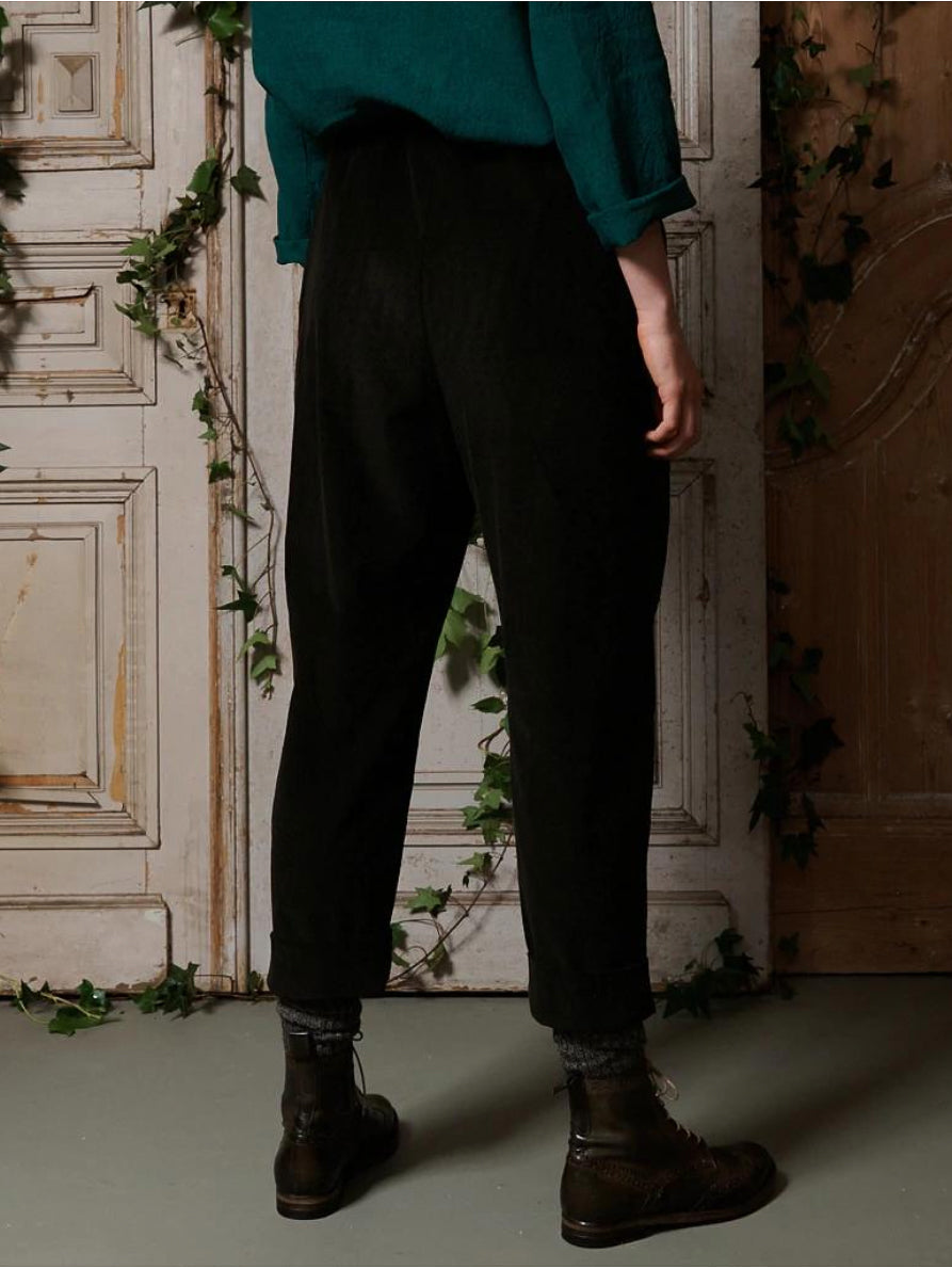 Manteau Noir Hester Pinwale Corduroy Pull-on pants