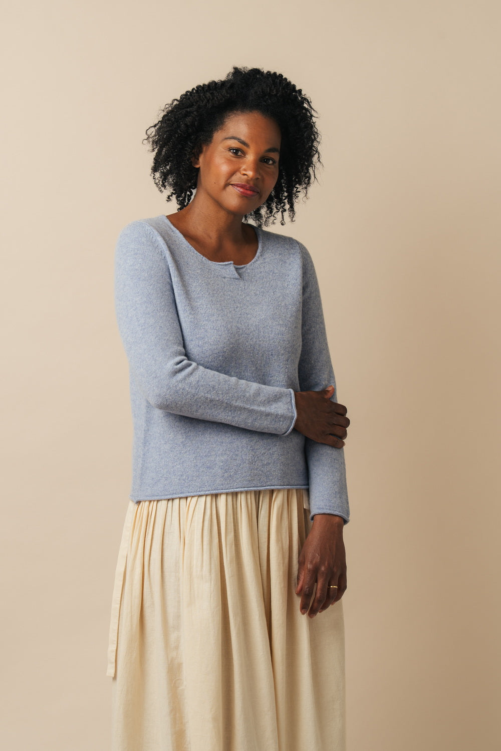 ERIBÉ ~ Ladies Corry V Neck Tank Top with Pockets