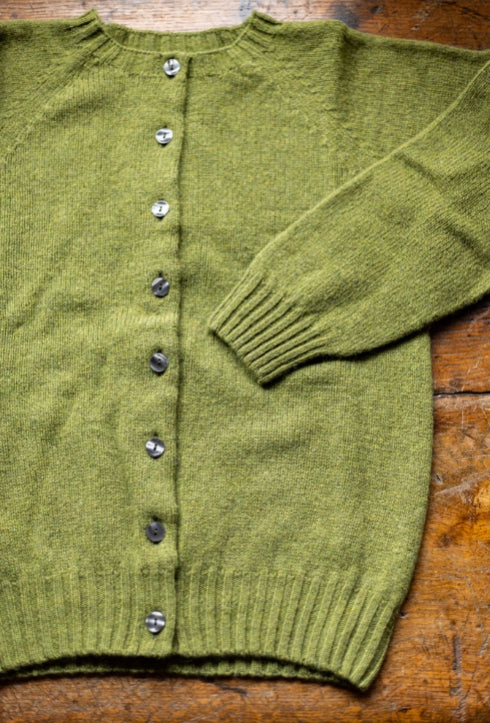 Harley of Scotland ~ Ladies Supersoft Shetland Cardi