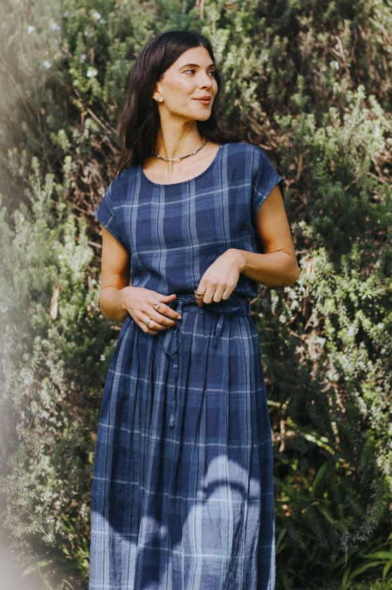Montaigne ~ Amélie Linen Skirt