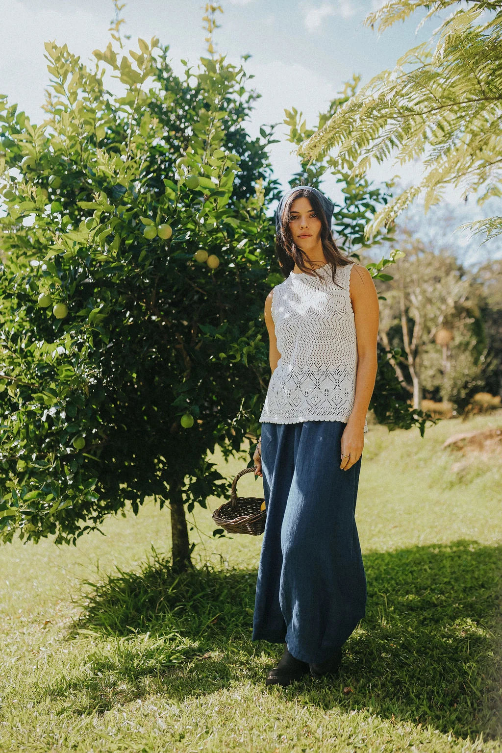 Montaigne ~ Eadie Pant Indigo Linen