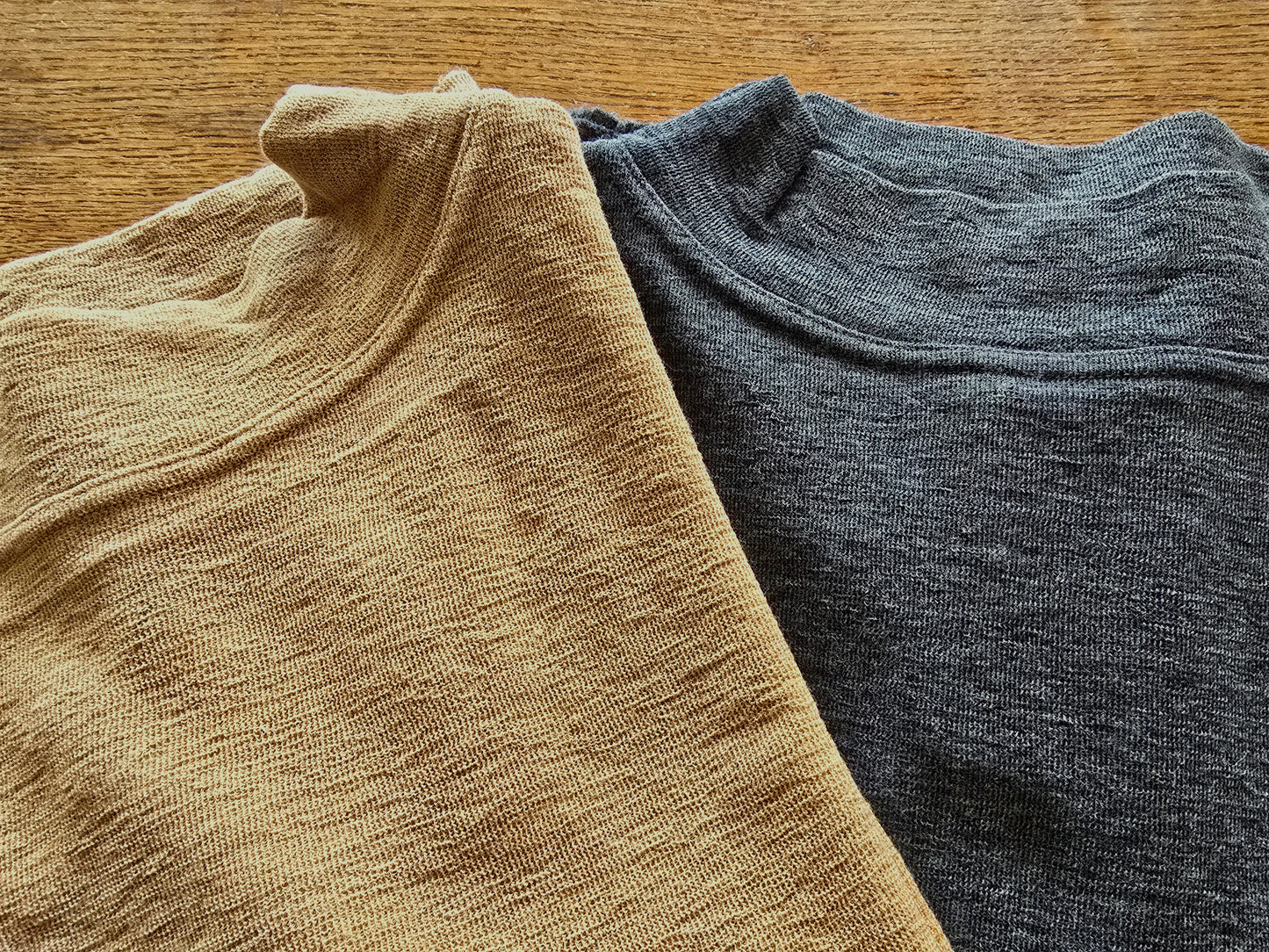 By Basics - Merino Wide Shirt With Neck