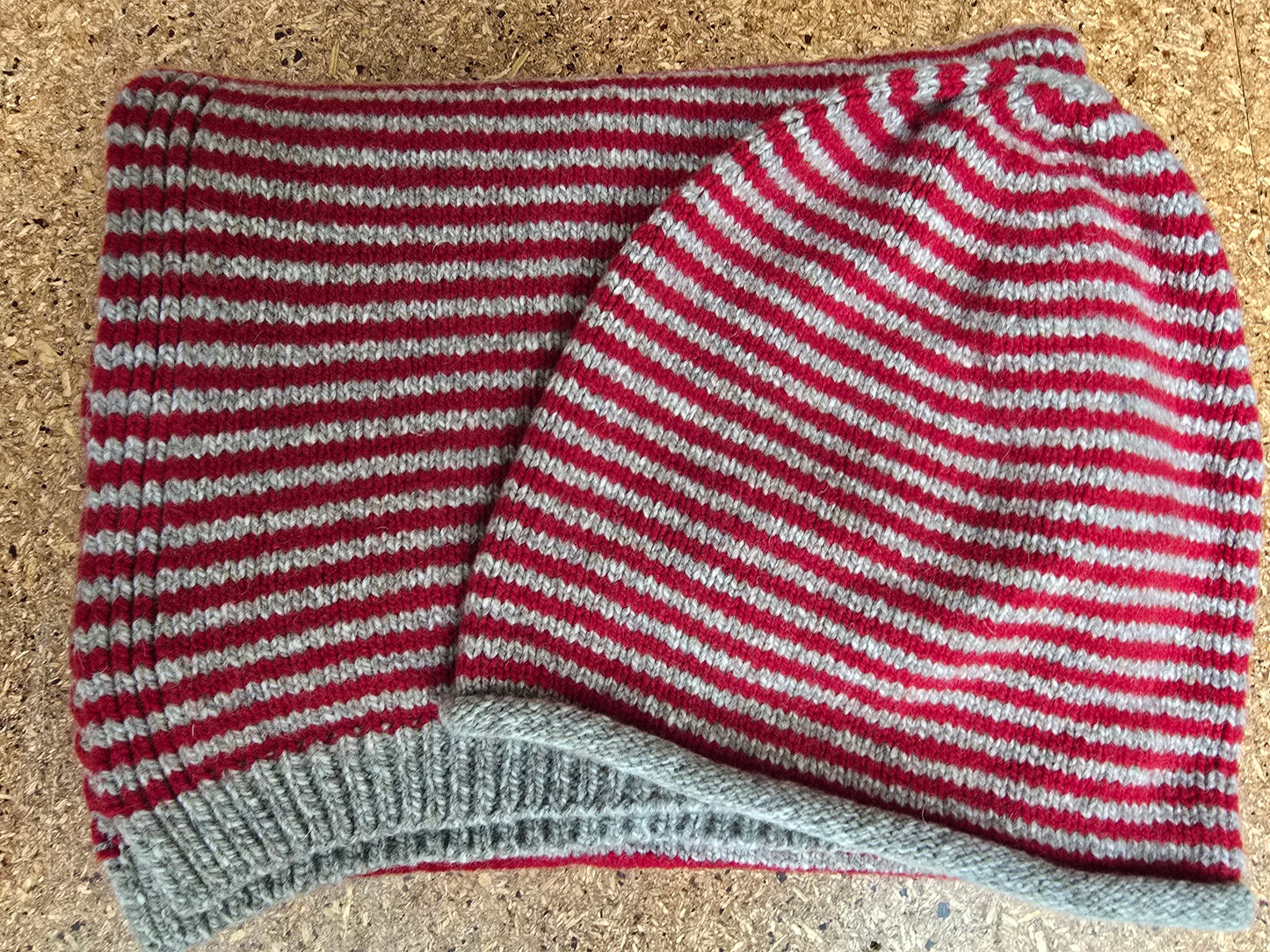 Fisherman out of Ireland ~ Merino Cashmere Striped Beanie and Scarf