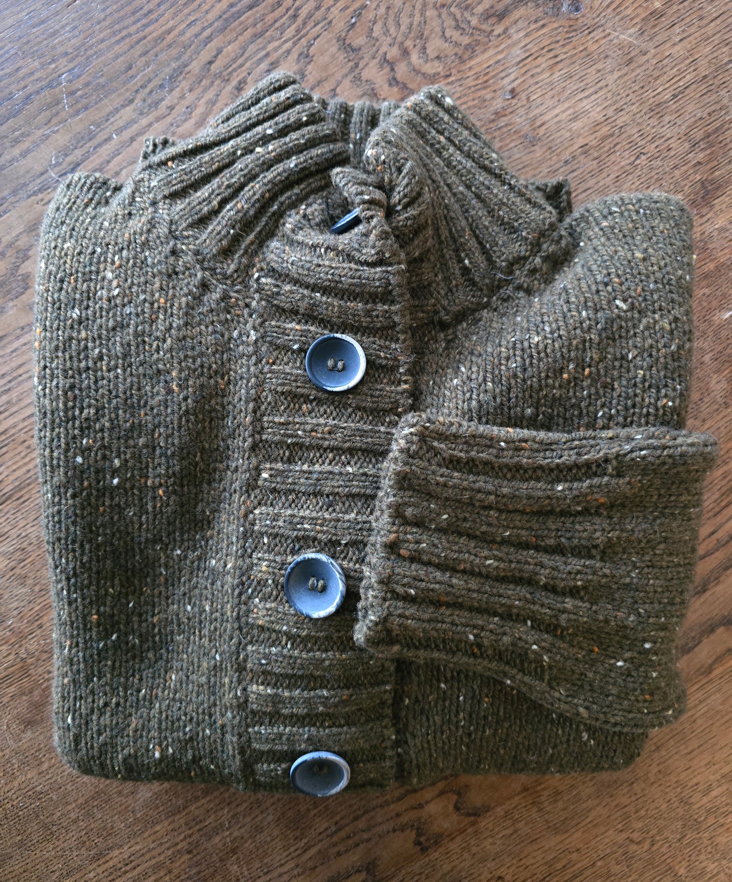 Fisherman Out of Ireland ~ Ladies Ribbed Neck Cardigan