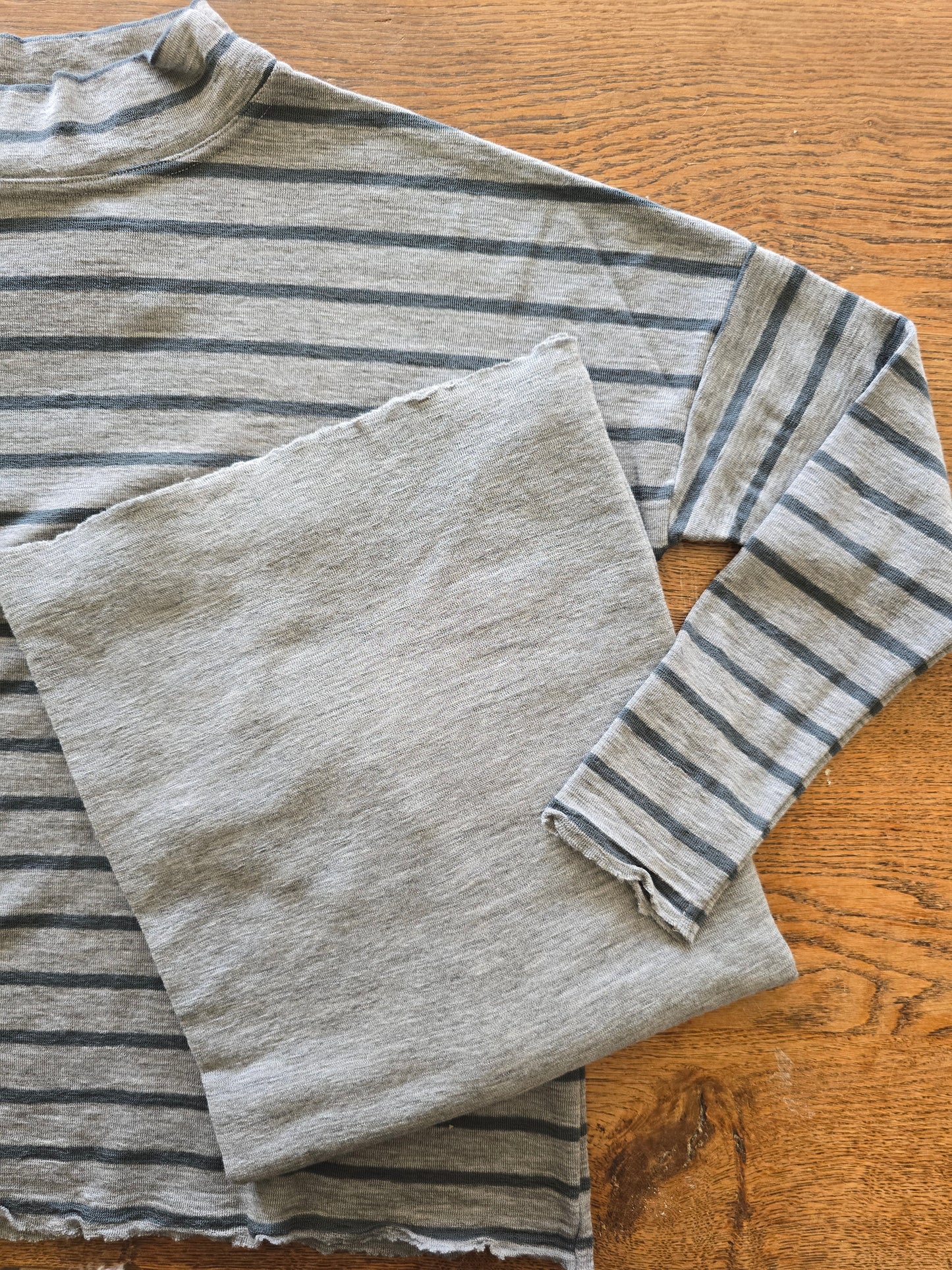 By Basics - Merino Wide Shirt With Neck
