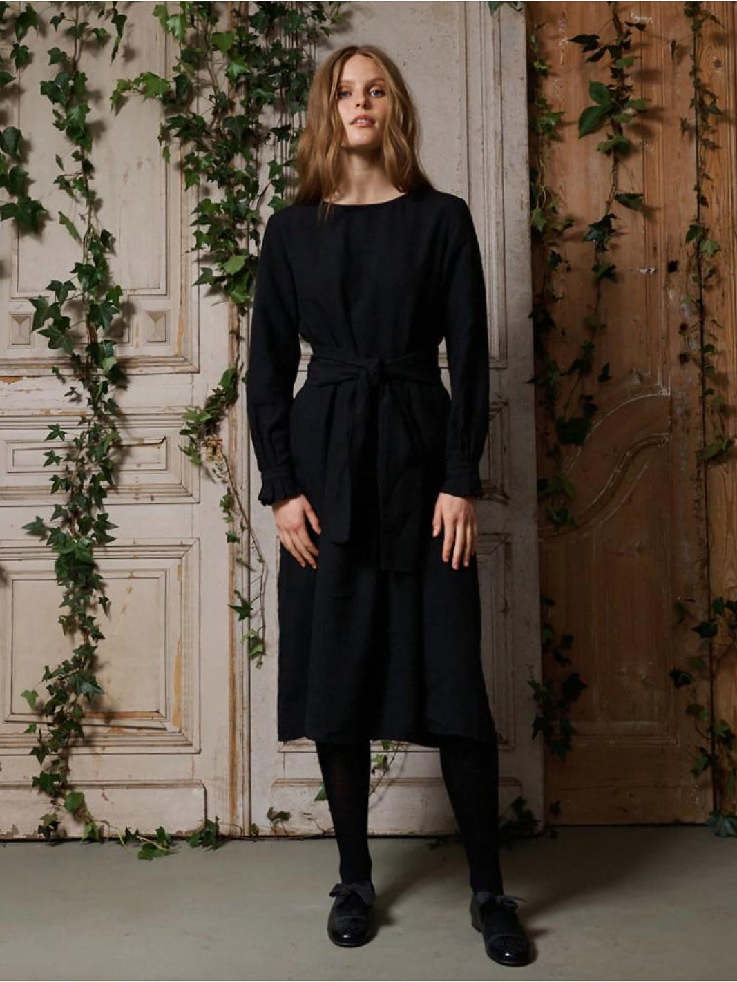 Manteau Noir Lisette Frill Sleeve Linen Sash Dress