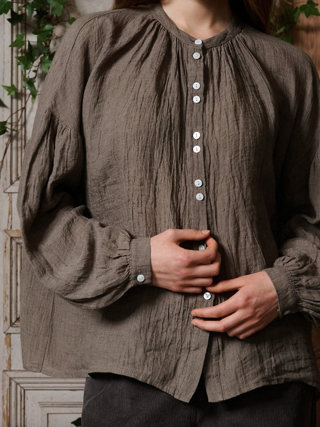 Manteau Noir Mathilde Linen Gauze Blouse