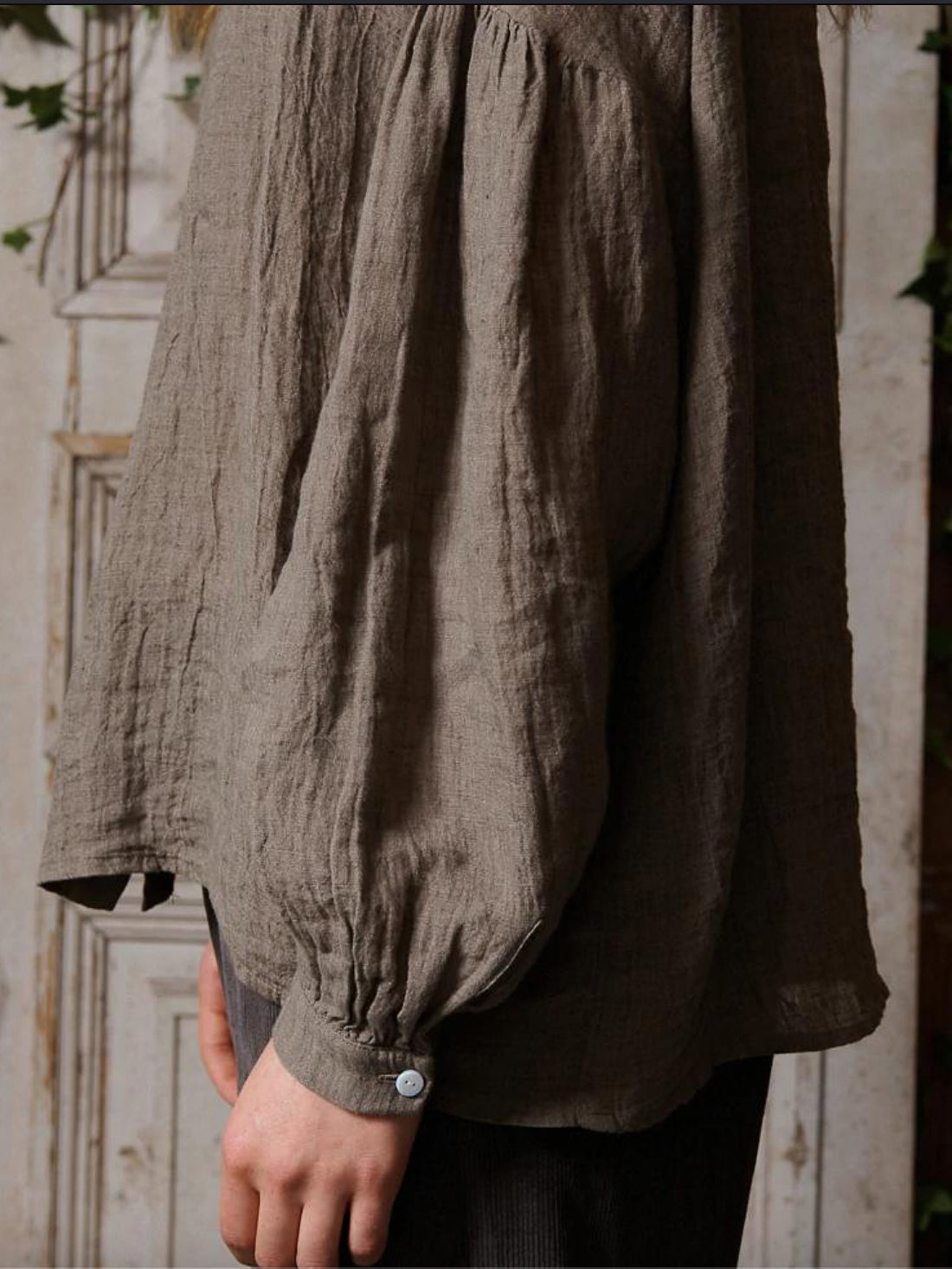 Manteau Noir Mathilde Linen Gauze Blouse